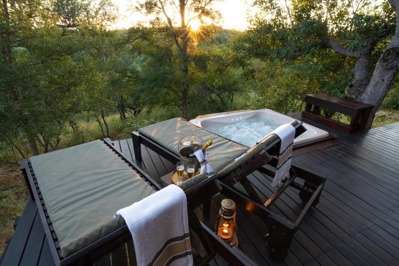 Parsons Hilltop Safari Camp Balule Game Reserve Eksteriør billede
